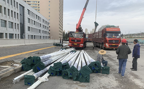 农村拜城太阳能路灯安装全解析：庭院拜城太阳能路灯施工指南