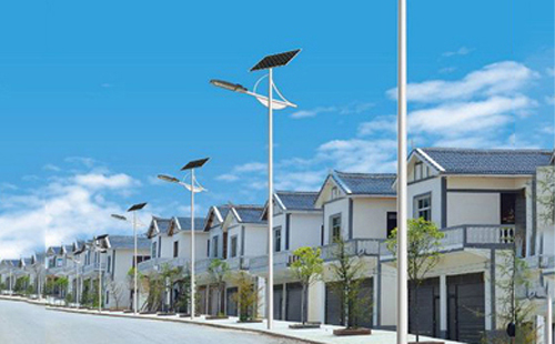 拜城太阳能路灯配置与在乡村道路照明中的应用