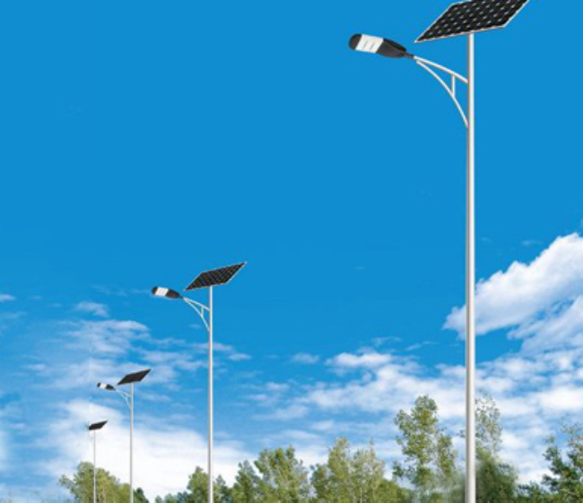 拜城太阳能路灯维护时，这些细节别忽略！